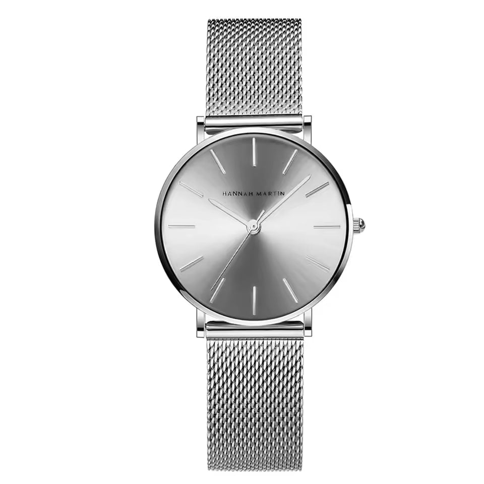 Elegant Rose Gold Wristwatch Featuring Quartz Movement