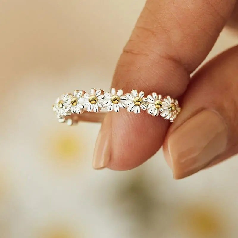 1+1 Offer: Adjustable Silver and Hand Painted Enamel Daisy Ring