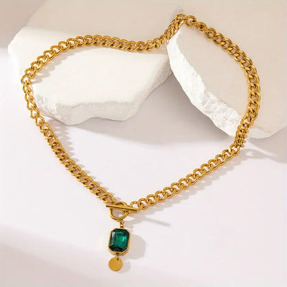 Gold emerald chain necklace
