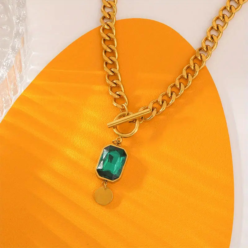 Gold emerald chain necklace