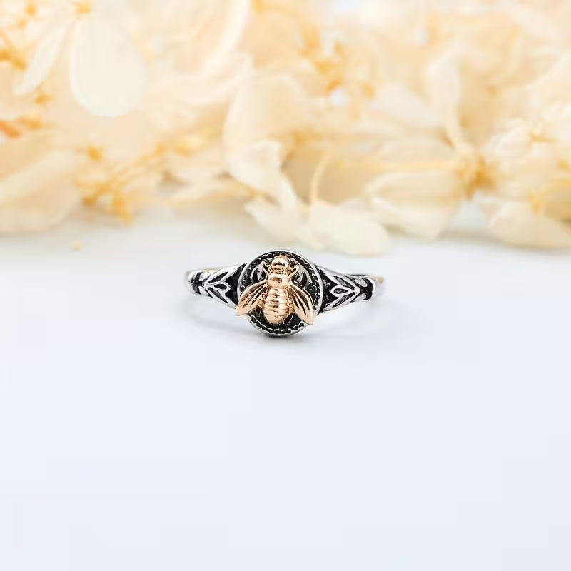 Honeyed Garden Heirloom Ring