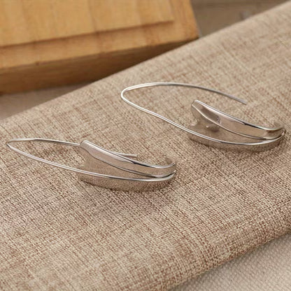 Sculpted Grace Contour Earrings