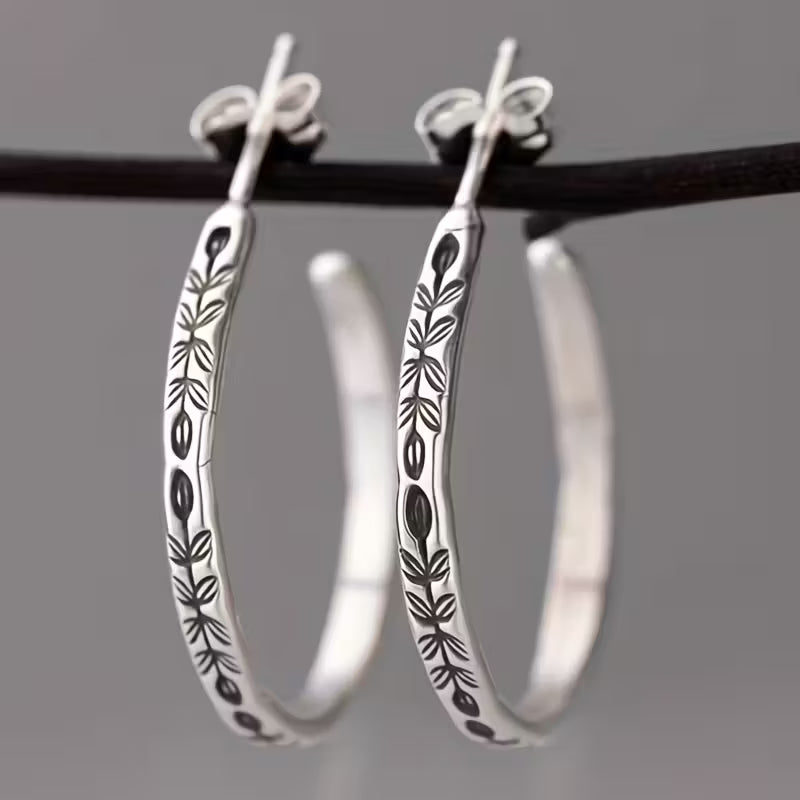 Laurel Whisper Heritage Hoops