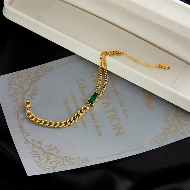 Gold emerald bar chain bracelet