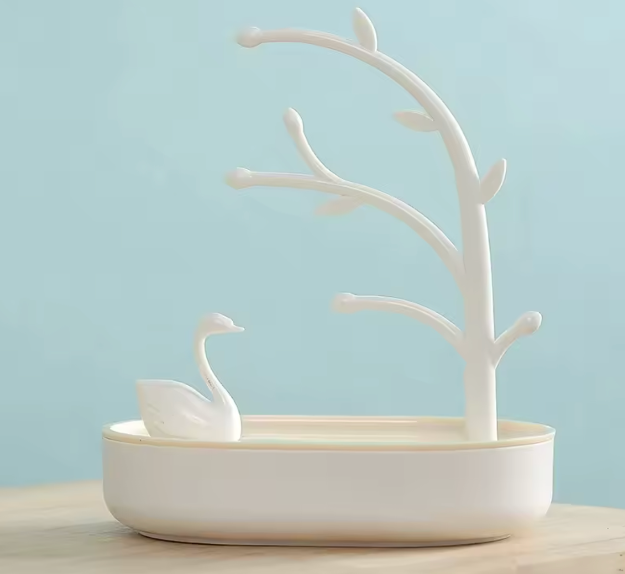 Lovely Jewelry Stand