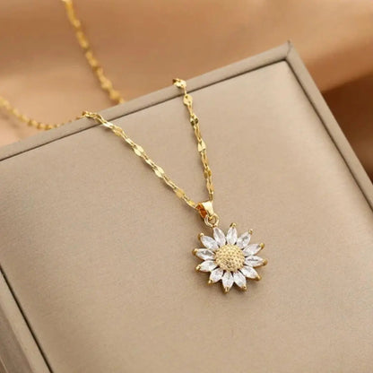 Sunflower Pendant Gold Necklace