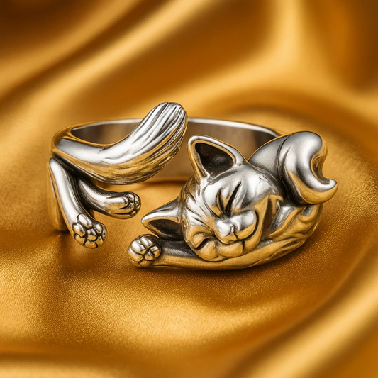 Classic Silver Cat Ring