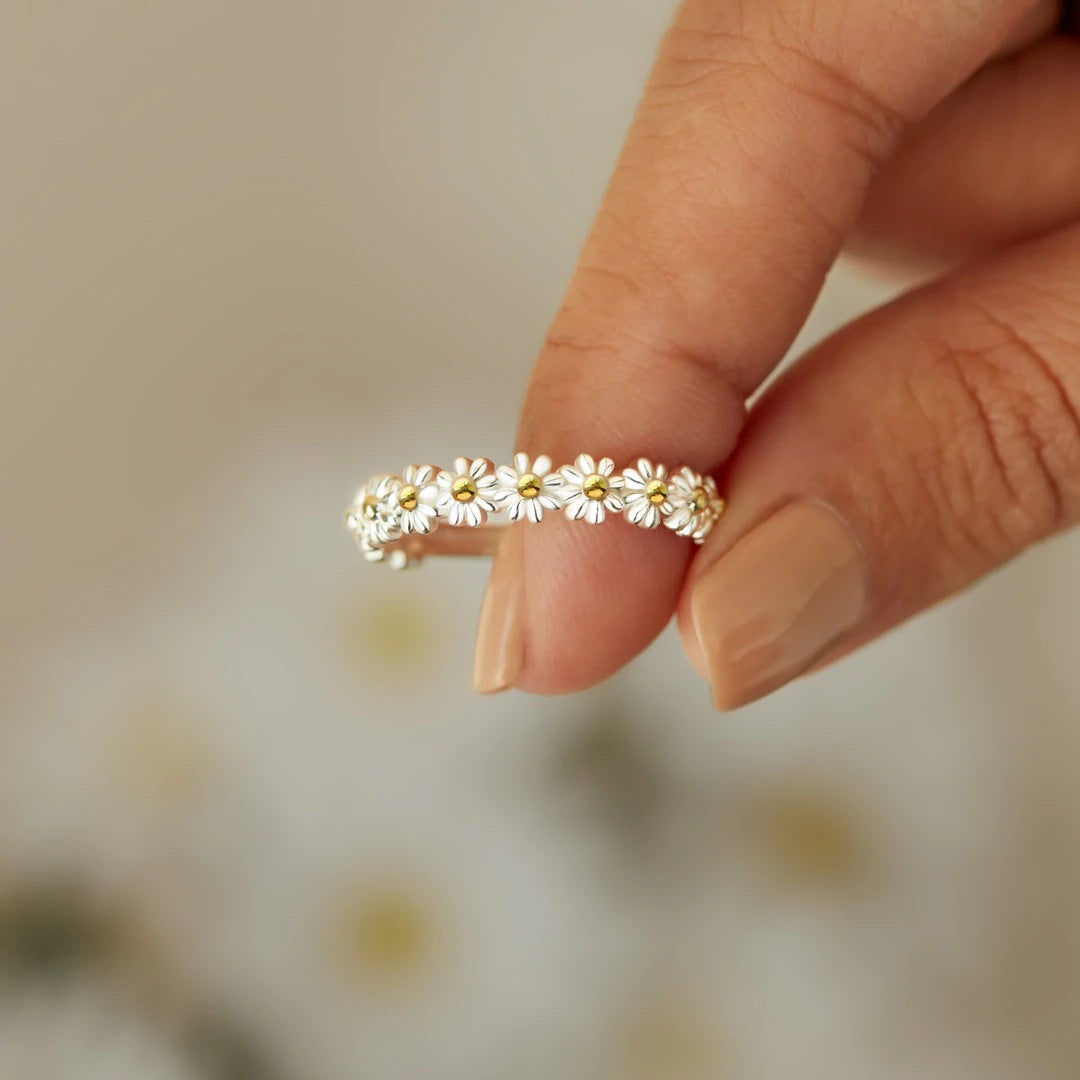 Silver floral ring