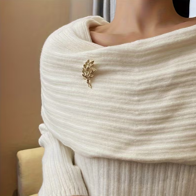 Graceful Laurel Bloom Brooch