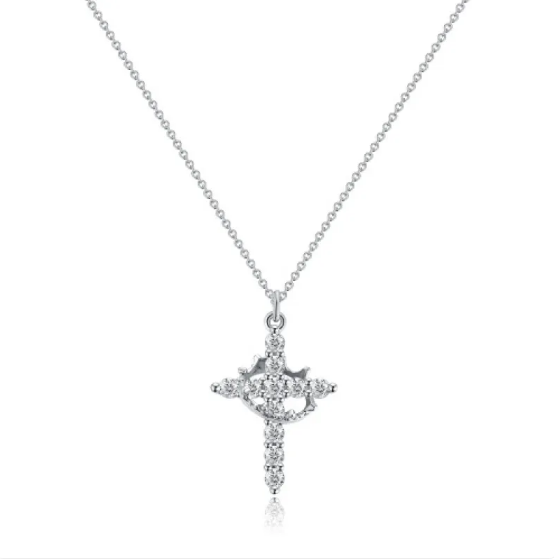 Naszyjnik z Krzyżem i Koroną Diamentową