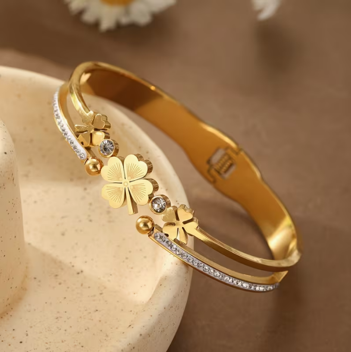 Bransoleta Blossom of Grace Elegance