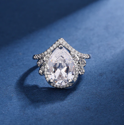 Aria Teardrop White Set