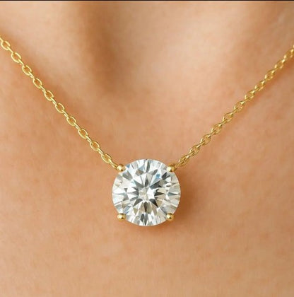 Gold Round Cut White Sapphire Necklace