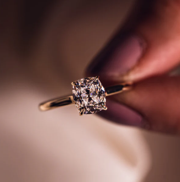 Jasmine Elongated Cushion