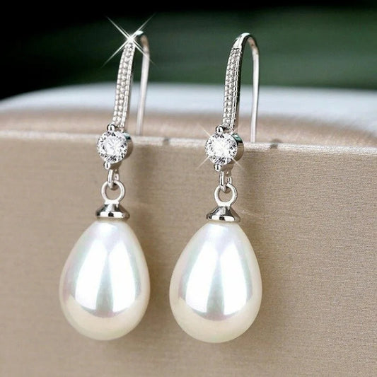Evelyn | Handmade Sparkling Natural Pearl Earrings